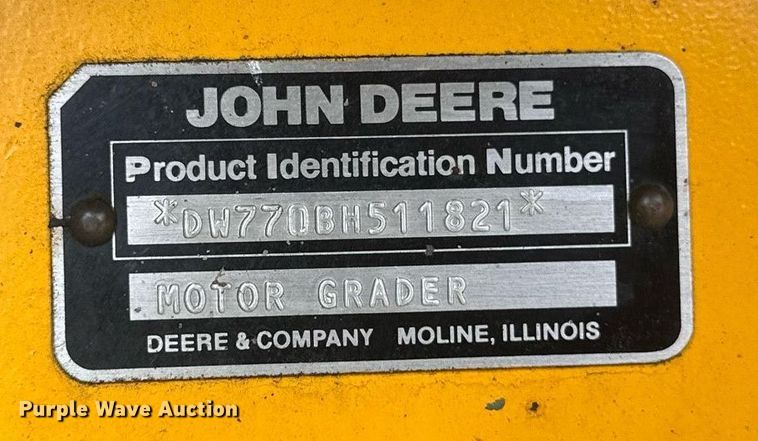 image for item EB2477 1986 John Deere 770BH motor grader