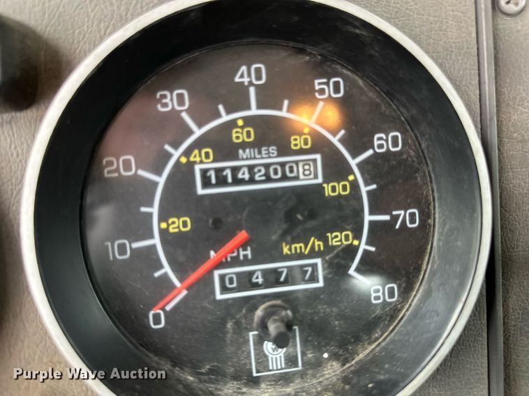 image for item EB2504 2009 Kenworth T370 digger derrick truck