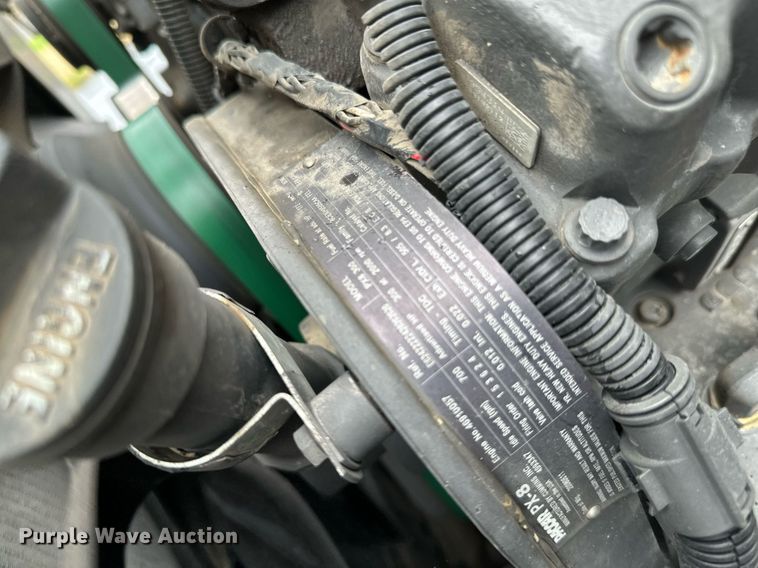 image for item EB2504 2009 Kenworth T370 digger derrick truck