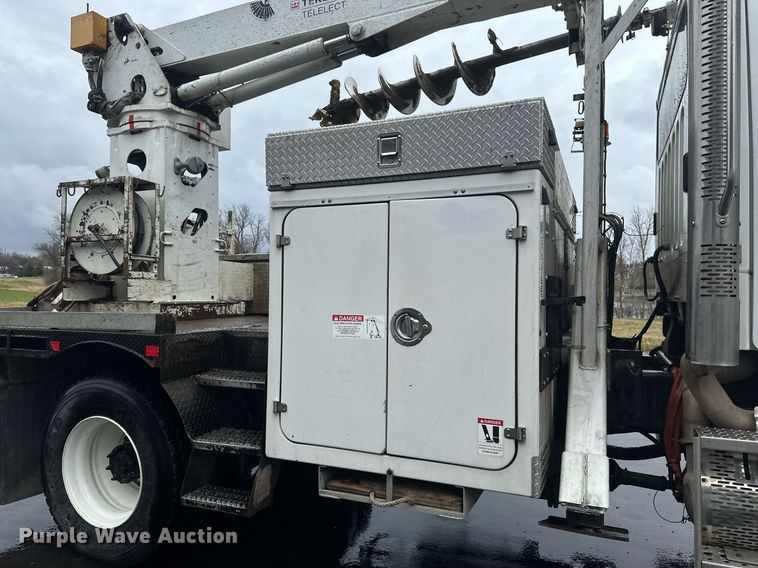 image for item EB2505 2008 Freightliner Business Class M2 digger derrick truck