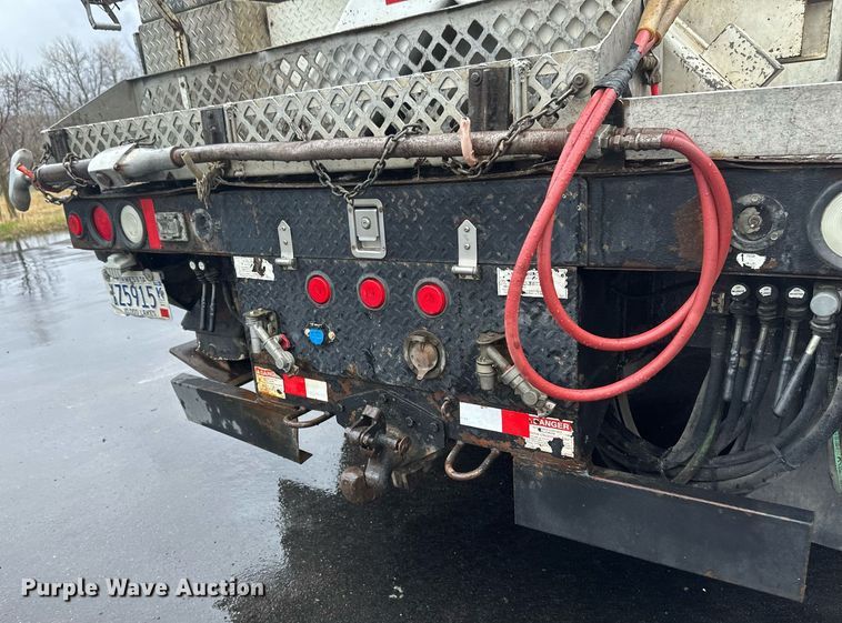 image for item EB2505 2008 Freightliner Business Class M2 digger derrick truck