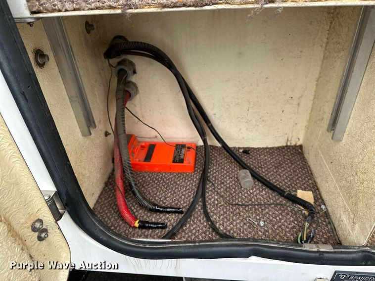 image for item EB2505 2008 Freightliner Business Class M2 digger derrick truck