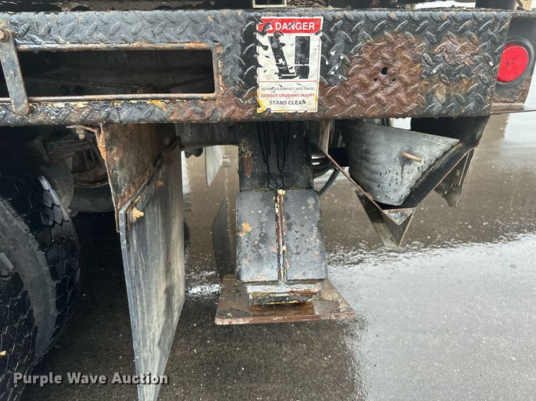 image for item EB2505 2008 Freightliner Business Class M2 digger derrick truck