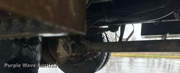 image for item EB2505 2008 Freightliner Business Class M2 digger derrick truck