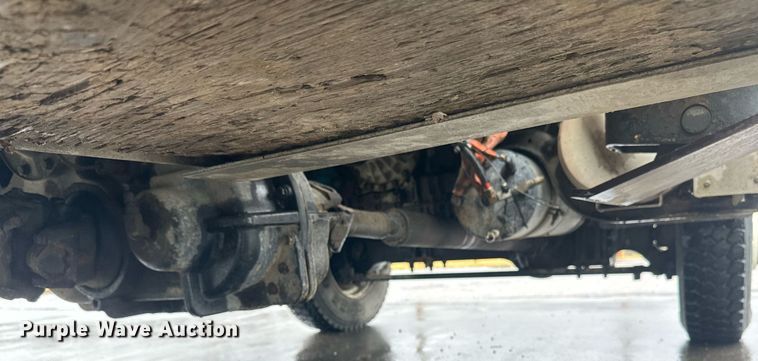 image for item EB2505 2008 Freightliner Business Class M2 digger derrick truck