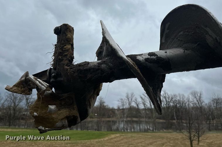 image for item EB2505 2008 Freightliner Business Class M2 digger derrick truck