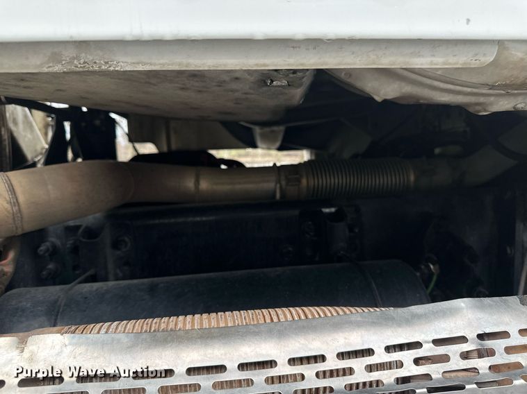 image for item EB2505 2008 Freightliner Business Class M2 digger derrick truck