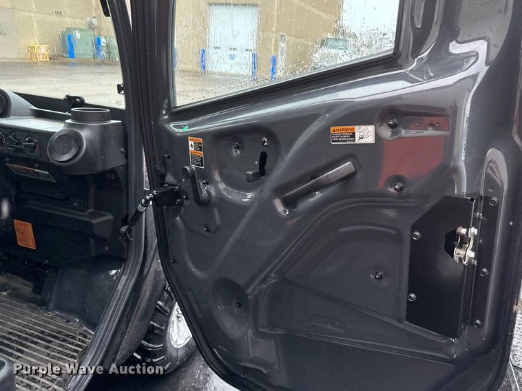 image for item EB2506 2014 Kubota RTV-X1100C utility vehicle