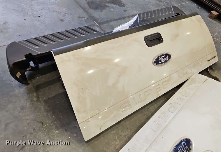 image for item EB8000 (2) 2014 Ford F250 tailgates and rear bumper