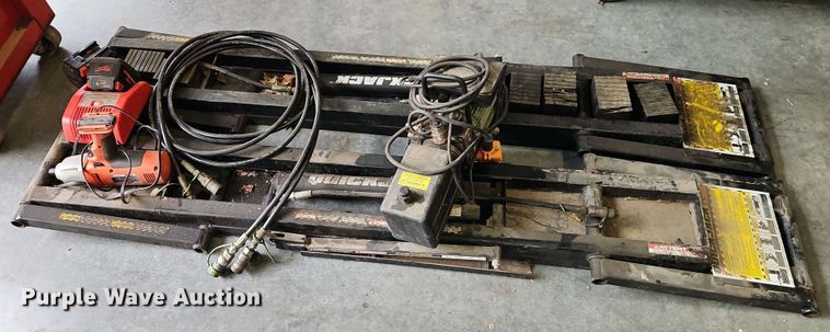 image for item EB8001 Tools