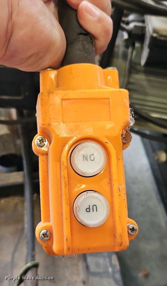 image for item EB8001 Tools