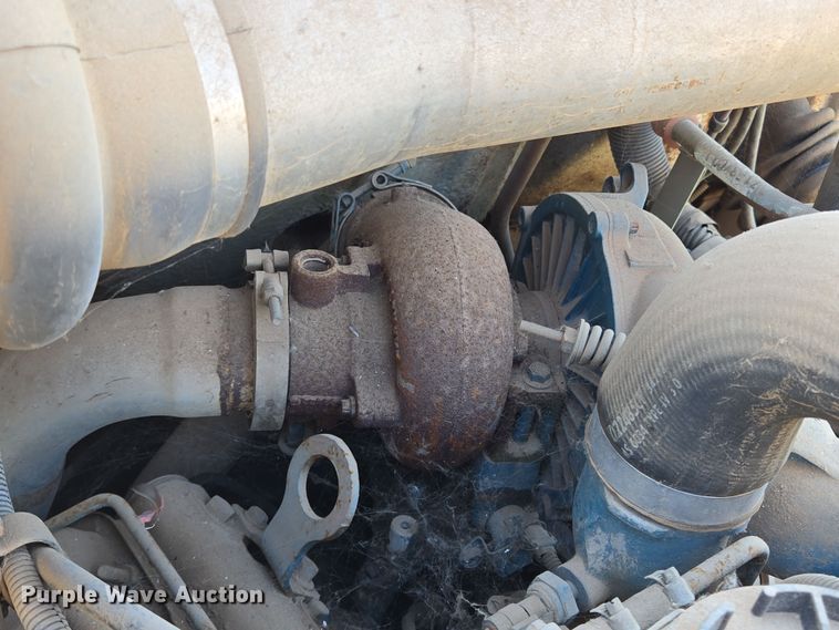 image for item ED2512 2000 International 4700 bucket truck