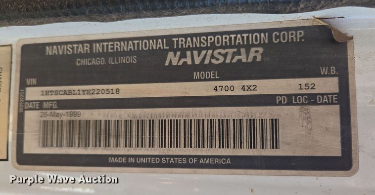 image for item ED2512 2000 International 4700 bucket truck