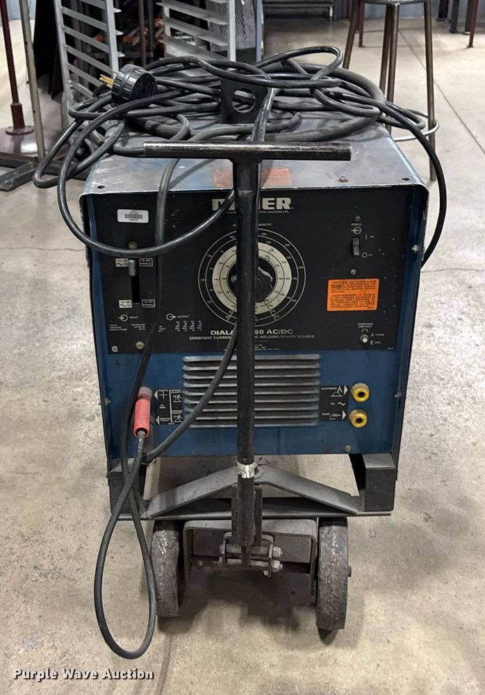 image for item EG6368 (2) Miller Dialarc 250 welders