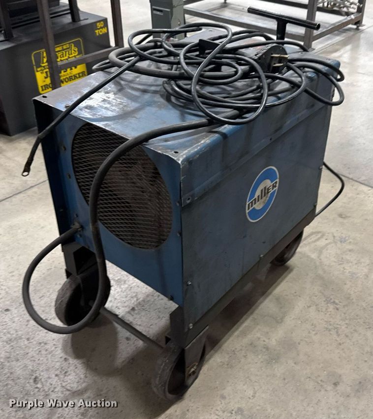 image for item EG6368 (2) Miller Dialarc 250 welders