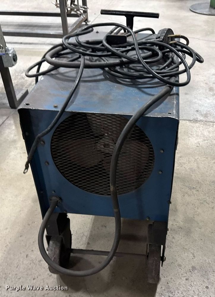 image for item EG6368 (2) Miller Dialarc 250 welders