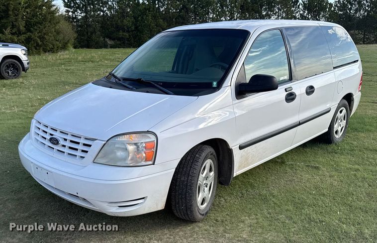 image for item EG6392 2004 Ford Freestar S van