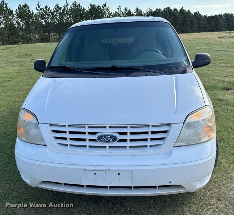 image for item EG6392 2004 Ford Freestar S van