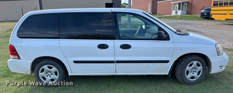 image for item EG6392 2004 Ford Freestar S van