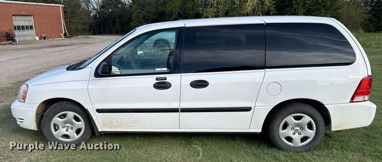 image for item EG6392 2004 Ford Freestar S van