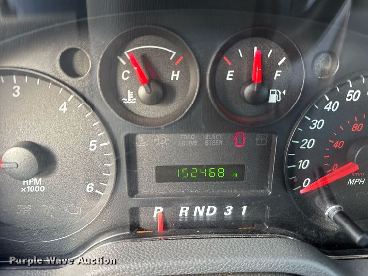 image for item EG6392 2004 Ford Freestar S van