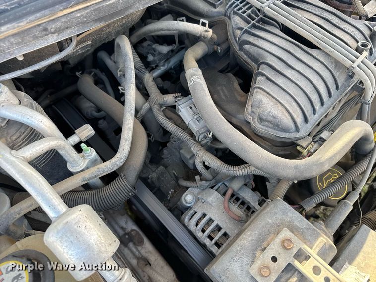 image for item EG6392 2004 Ford Freestar S van