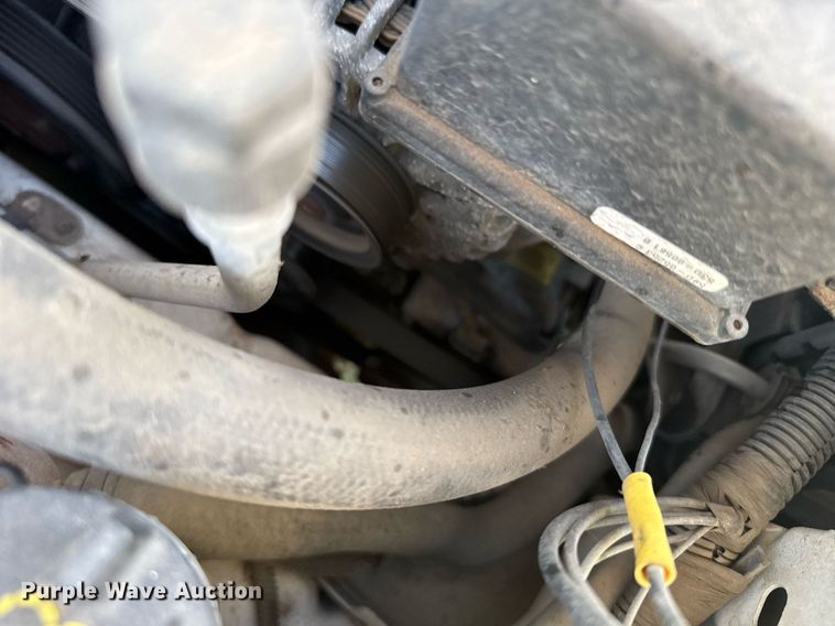 image for item EG6392 2004 Ford Freestar S van