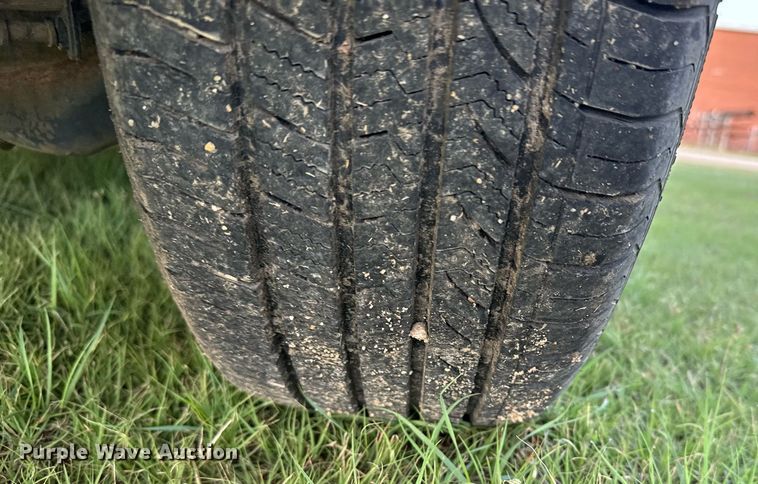 image for item EG6392 2004 Ford Freestar S van