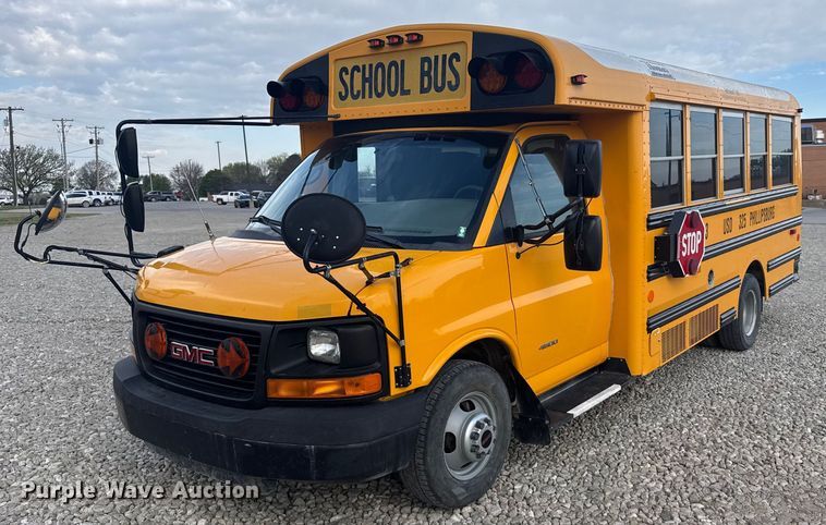 image for item EG6397 2015 Thomas Built Savana G4500 school bus