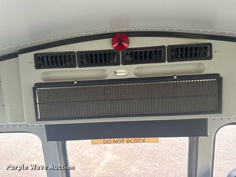 image for item EG6397 2015 Thomas Built Savana G4500 school bus