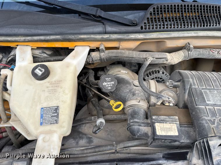 image for item EG6397 2015 Thomas Built Savana G4500 school bus