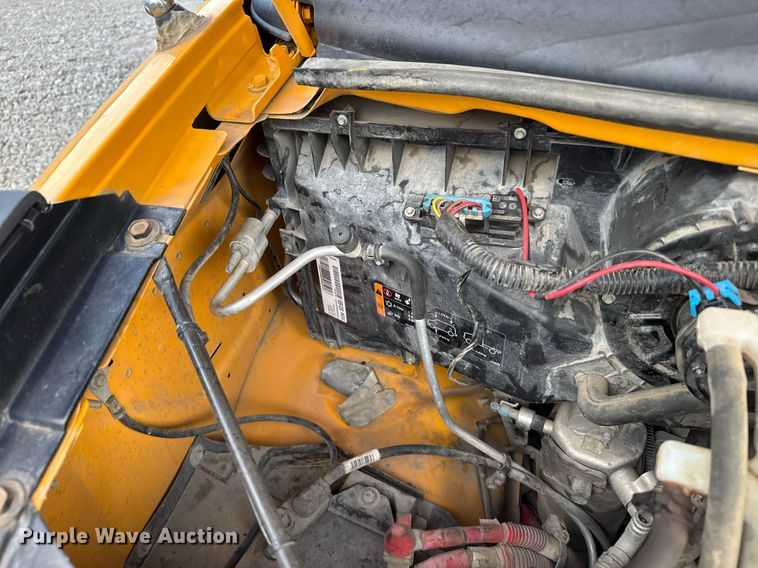 image for item EG6397 2015 Thomas Built Savana G4500 school bus