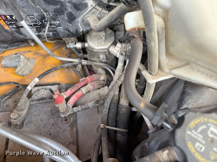 image for item EG6397 2015 Thomas Built Savana G4500 school bus