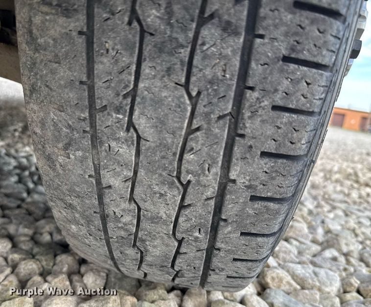 image for item EG6397 2015 Thomas Built Savana G4500 school bus