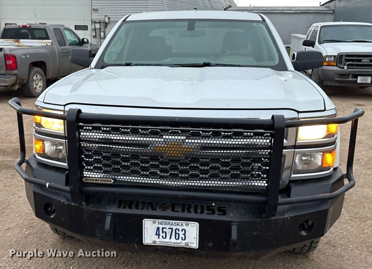 image for item EG6400 2014 Chevrolet Silverado 1500 Crew Cab pickup truck