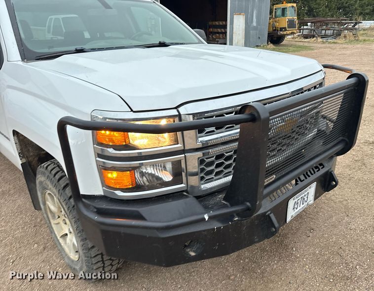 image for item EG6400 2014 Chevrolet Silverado 1500 Crew Cab pickup truck