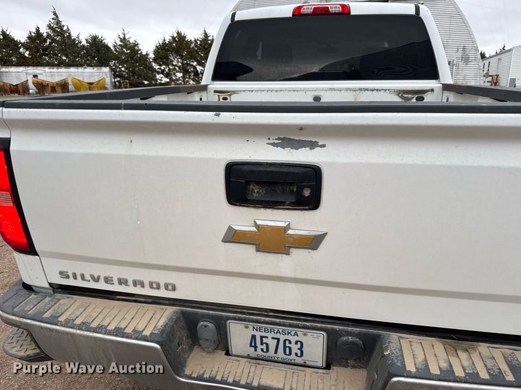 image for item EG6400 2014 Chevrolet Silverado 1500 Crew Cab pickup truck