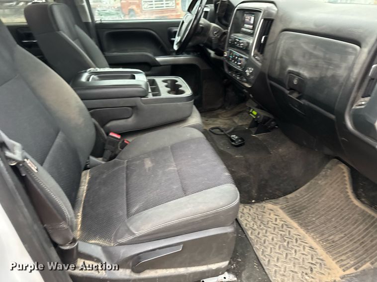 image for item EG6400 2014 Chevrolet Silverado 1500 Crew Cab pickup truck