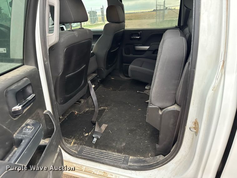 image for item EG6400 2014 Chevrolet Silverado 1500 Crew Cab pickup truck