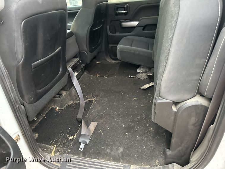 image for item EG6400 2014 Chevrolet Silverado 1500 Crew Cab pickup truck