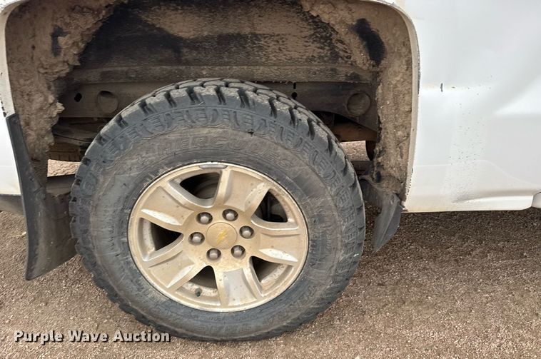 image for item EG6400 2014 Chevrolet Silverado 1500 Crew Cab pickup truck