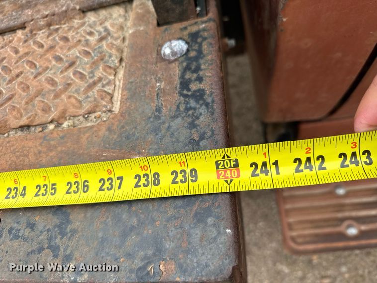 image for item EG6401 1980 GMC 7000 dump flatbed truck