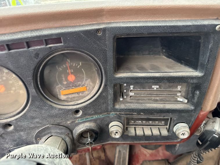 image for item EG6401 1980 GMC 7000 dump flatbed truck