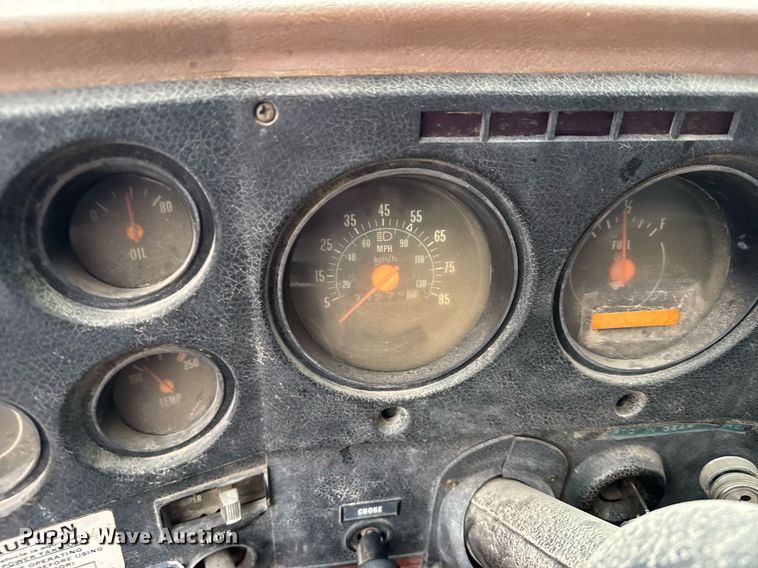 image for item EG6401 1980 GMC 7000 dump flatbed truck