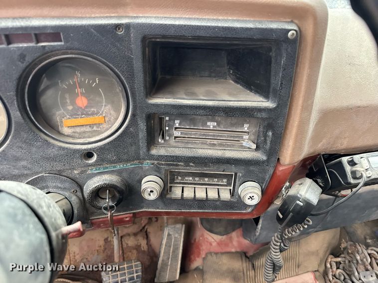 image for item EG6401 1980 GMC 7000 dump flatbed truck