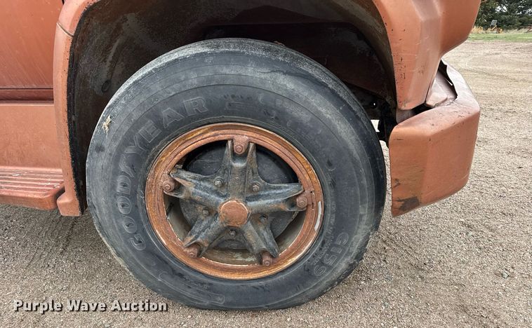 image for item EG6401 1980 GMC 7000 dump flatbed truck