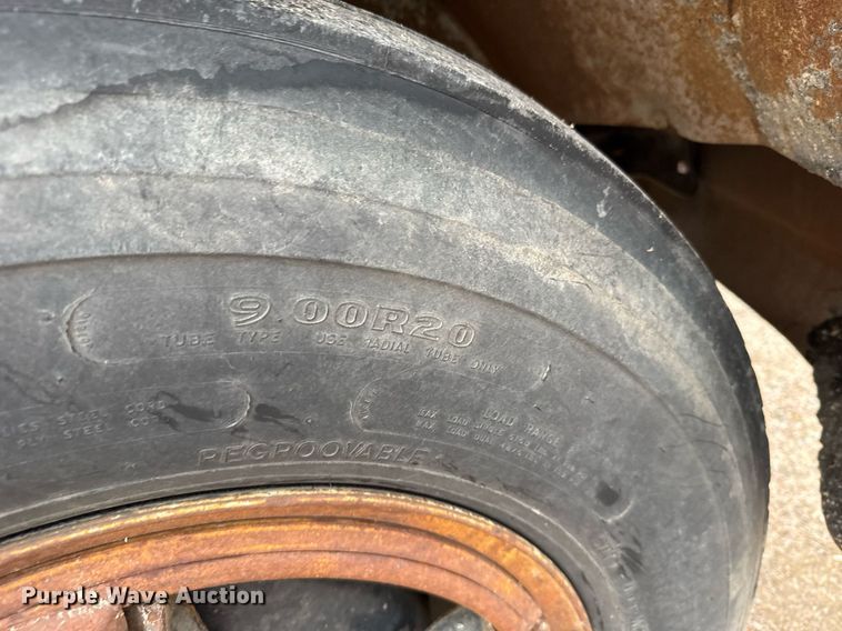 image for item EG6401 1980 GMC 7000 dump flatbed truck