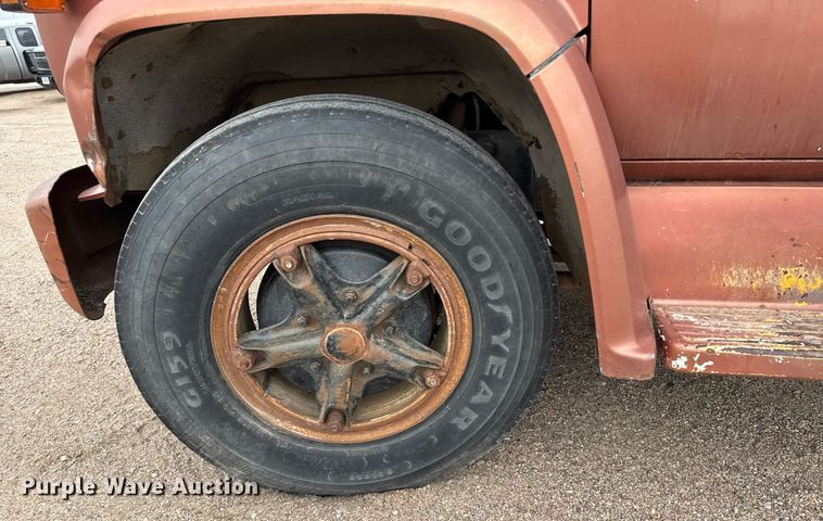 image for item EG6401 1980 GMC 7000 dump flatbed truck