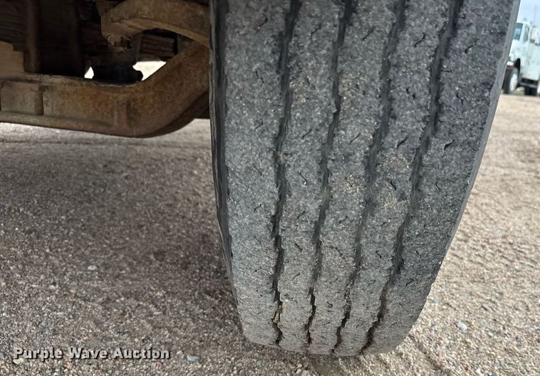 image for item EG6401 1980 GMC 7000 dump flatbed truck