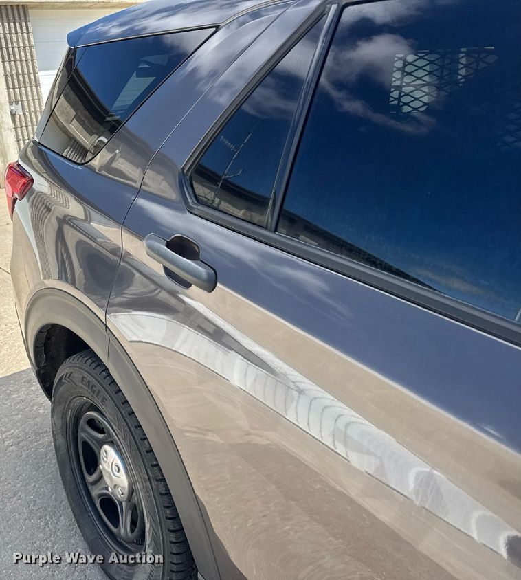image for item EG6402 2020 Ford Explorer Police Interceptor SUV